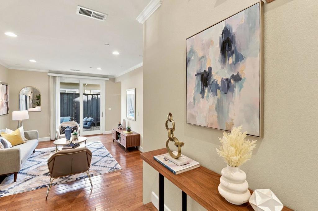 37 Ludina Way
