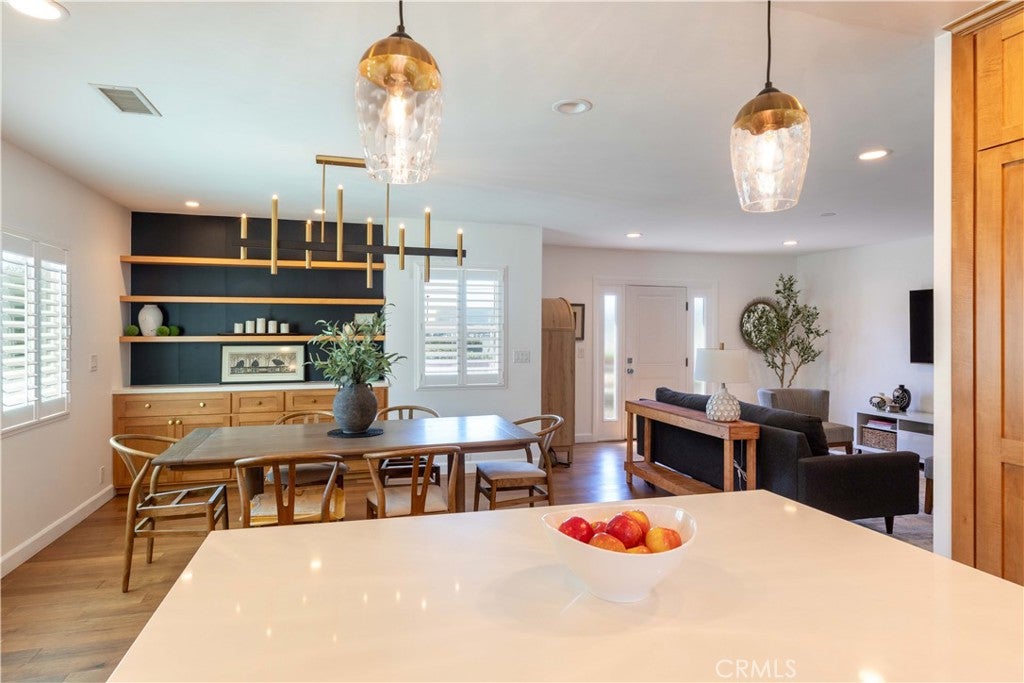 3732 Clark