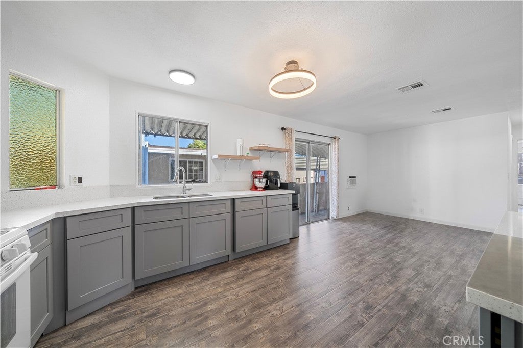 1401 W 9th 148