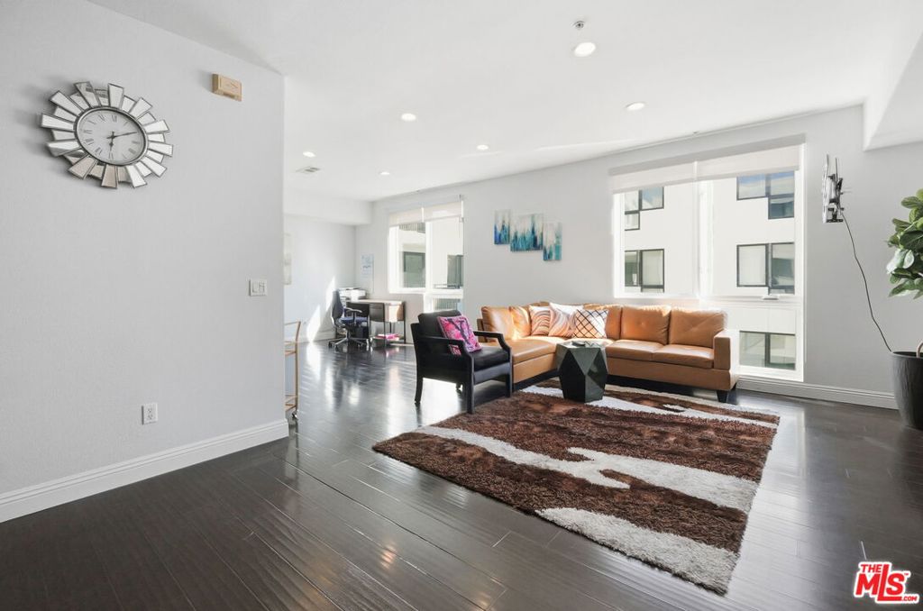 1234 Wilshire Boulevard 421