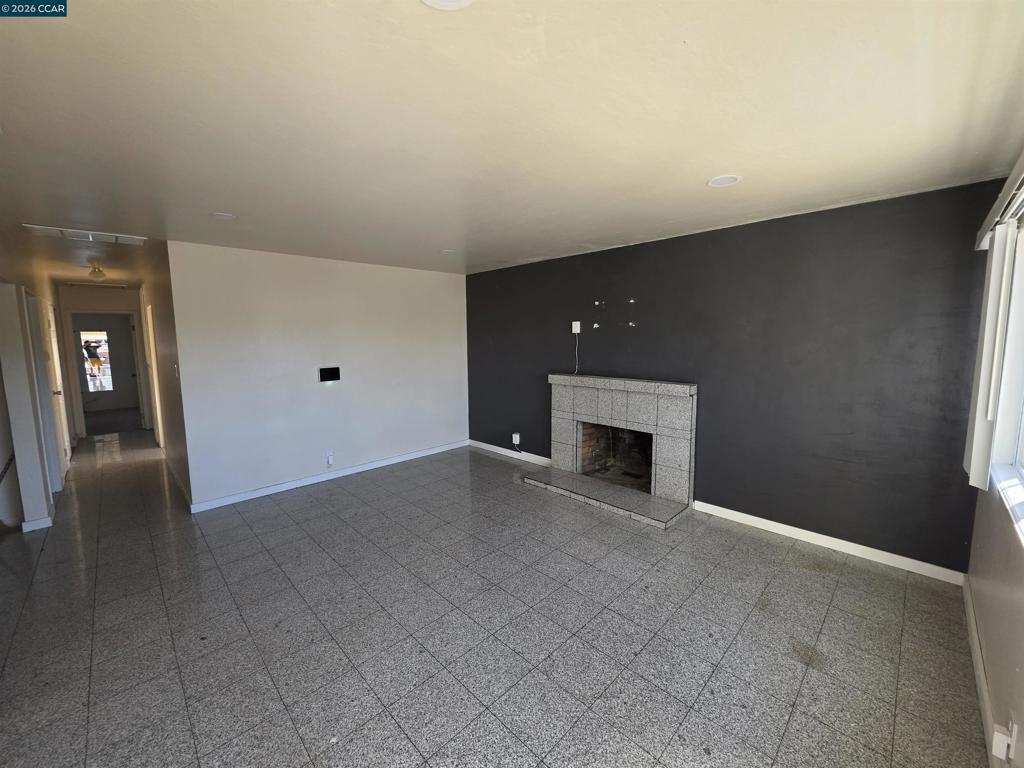 107 Orange St