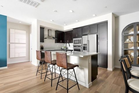 Tiny photo for 544 Oakdale Way #176-19 Plan 7, San Jose, CA 95117 (MLS # ML82037583)