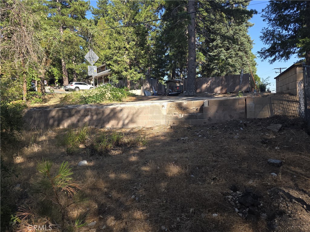 Running Springs (RUSG) - Land