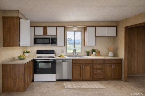 50216 255th W Lancaster CA 93536