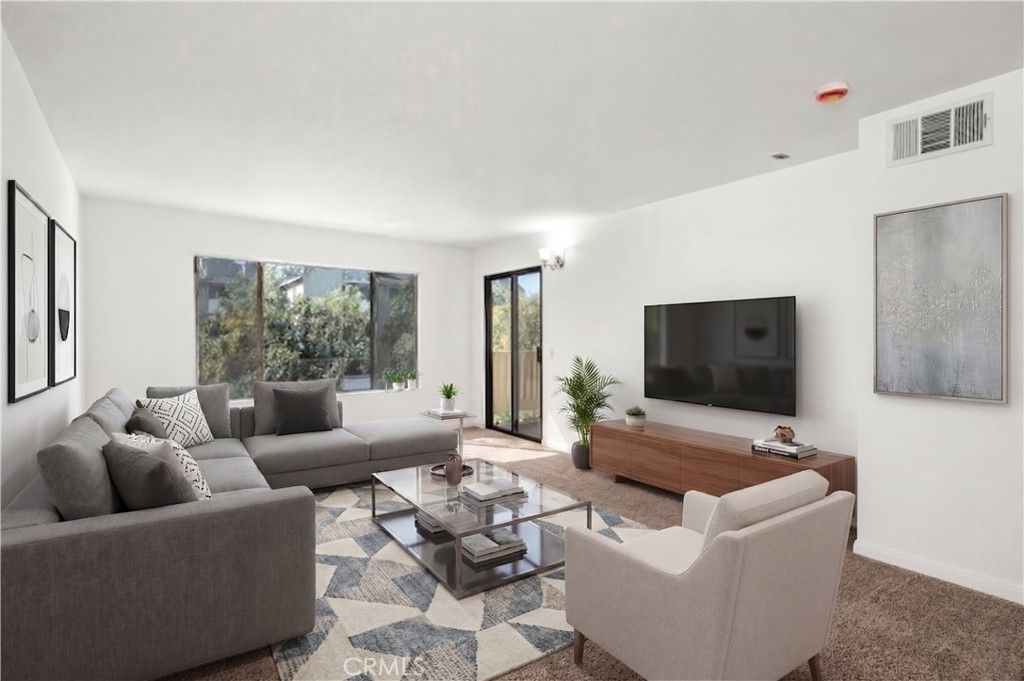 Photo of 2343 E 17th St #202, Long Beach, CA 90804 (MLS # PW26058506)