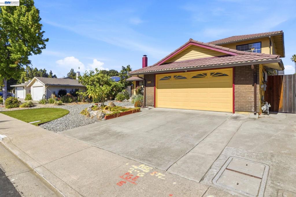 3253 Santa Isabella Ct