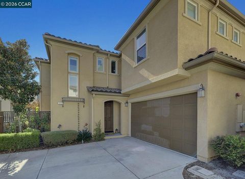 Photo of 332 Misty Cir Cir, Livermore, CA 94550 (MLS # 41128513)