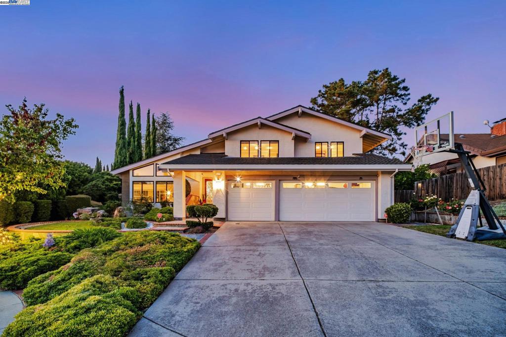 1054 Geronimo Ct