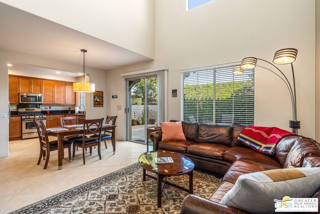 listing image 130729932010556551152
