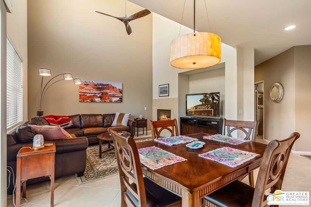 listing image 130724743338450166805