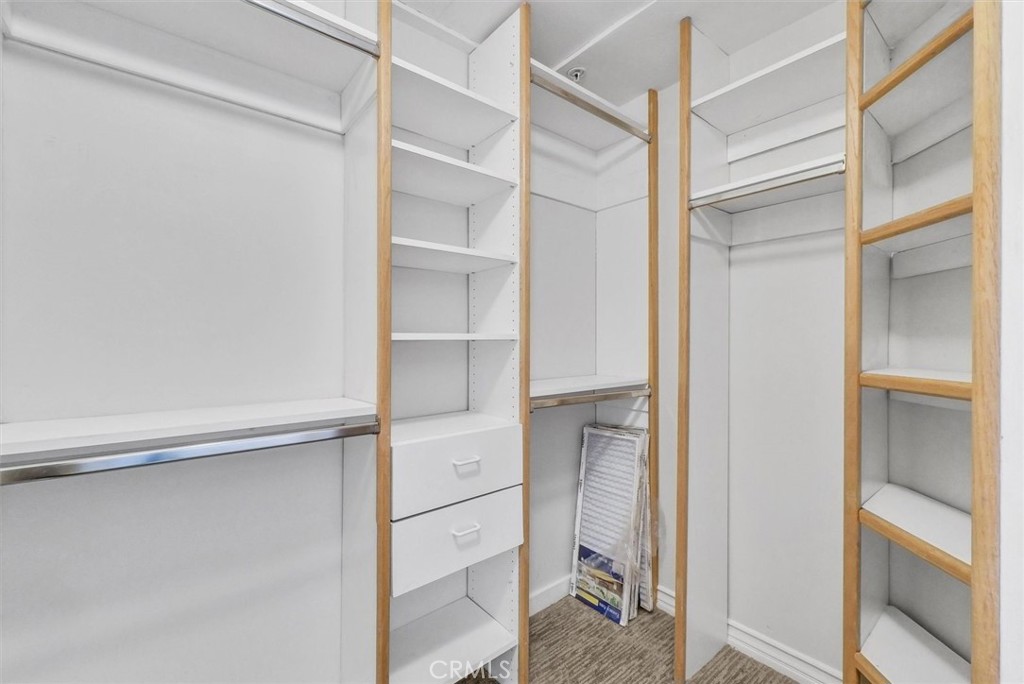 Metropolitan (MET) - Residential Lease