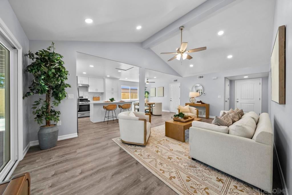 4105 Alana Cir