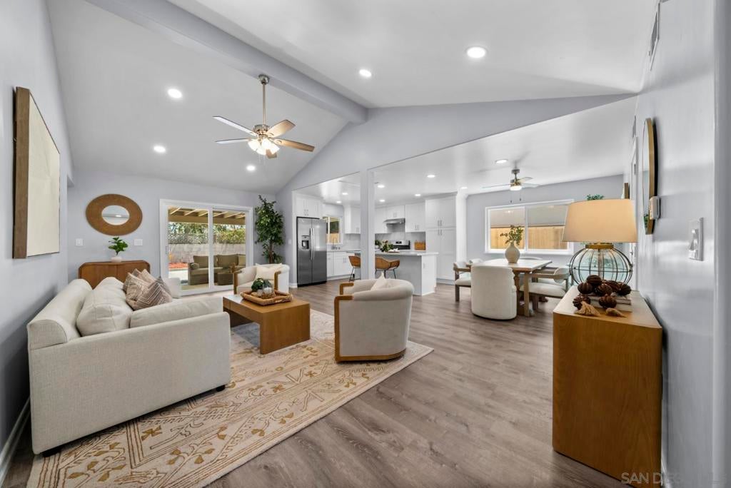 4105 Alana Cir