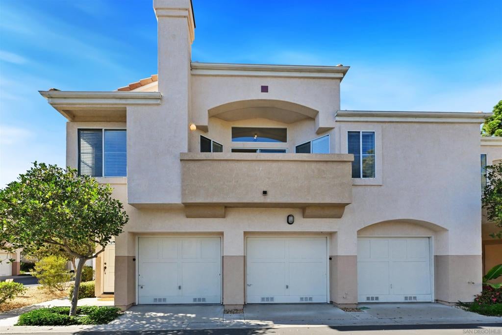 485 Belle Vista DR 211, Chula Vista CA 91910