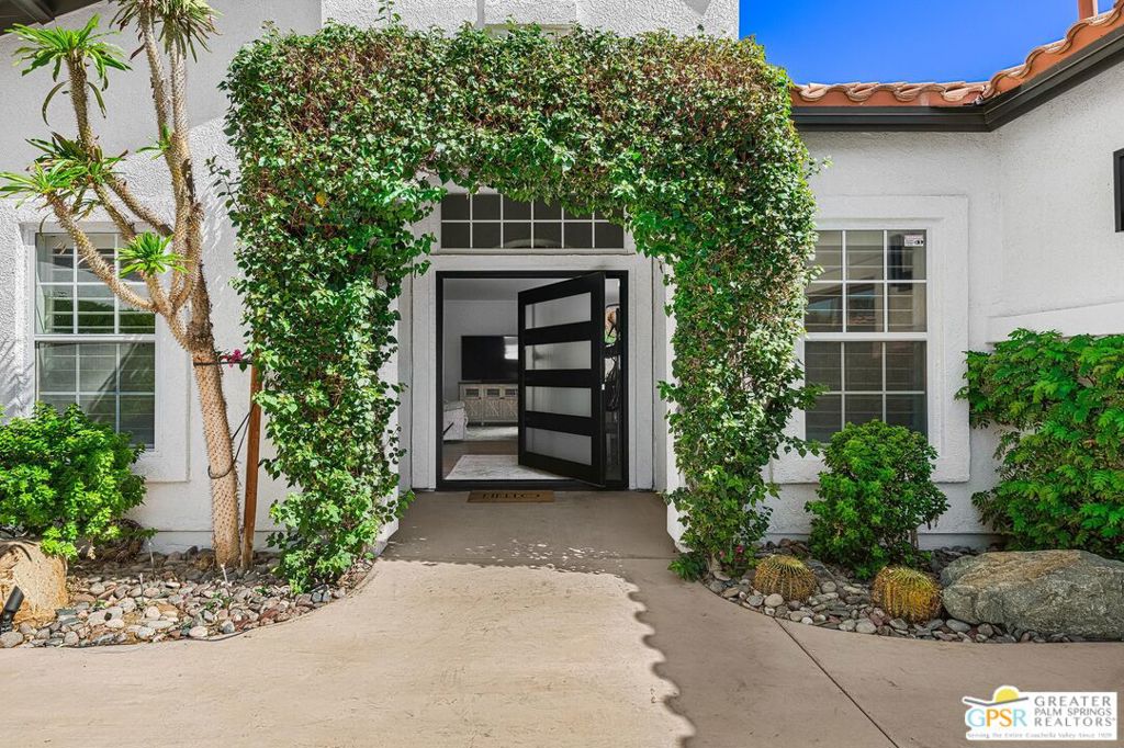 45138 Shaugnessy Drive
