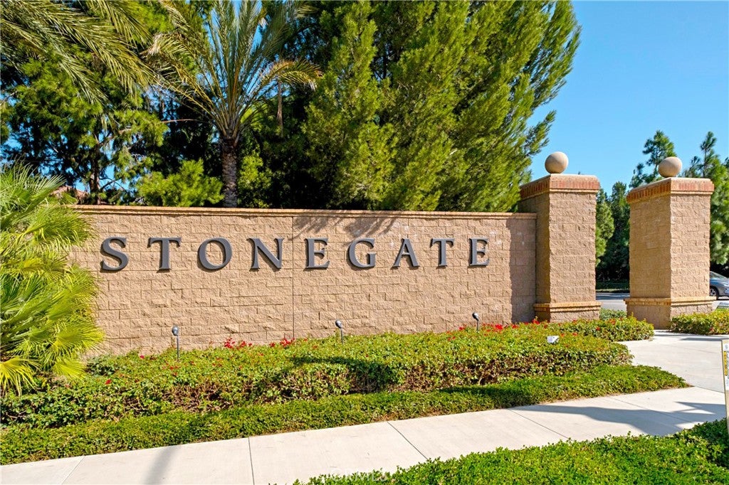 86 Mayfair, Irvine CA 92620 - Photo 38