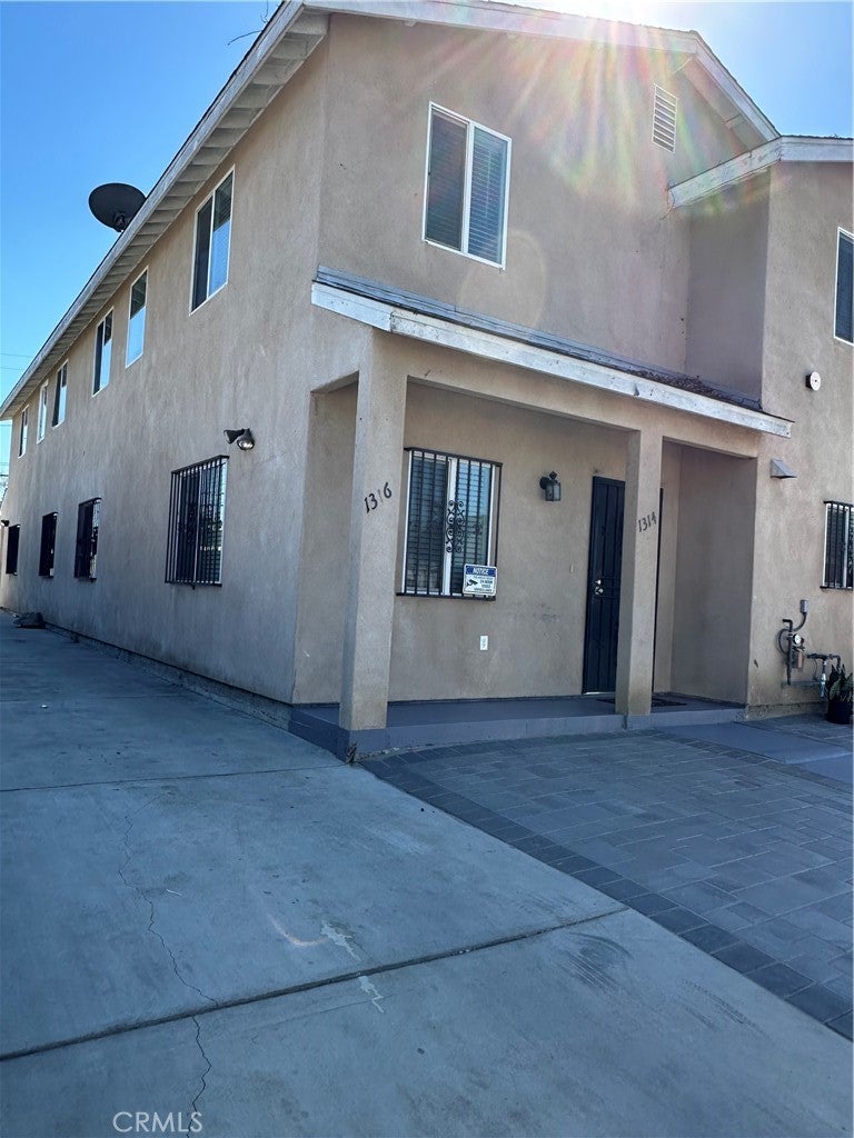 1314 W 92nd