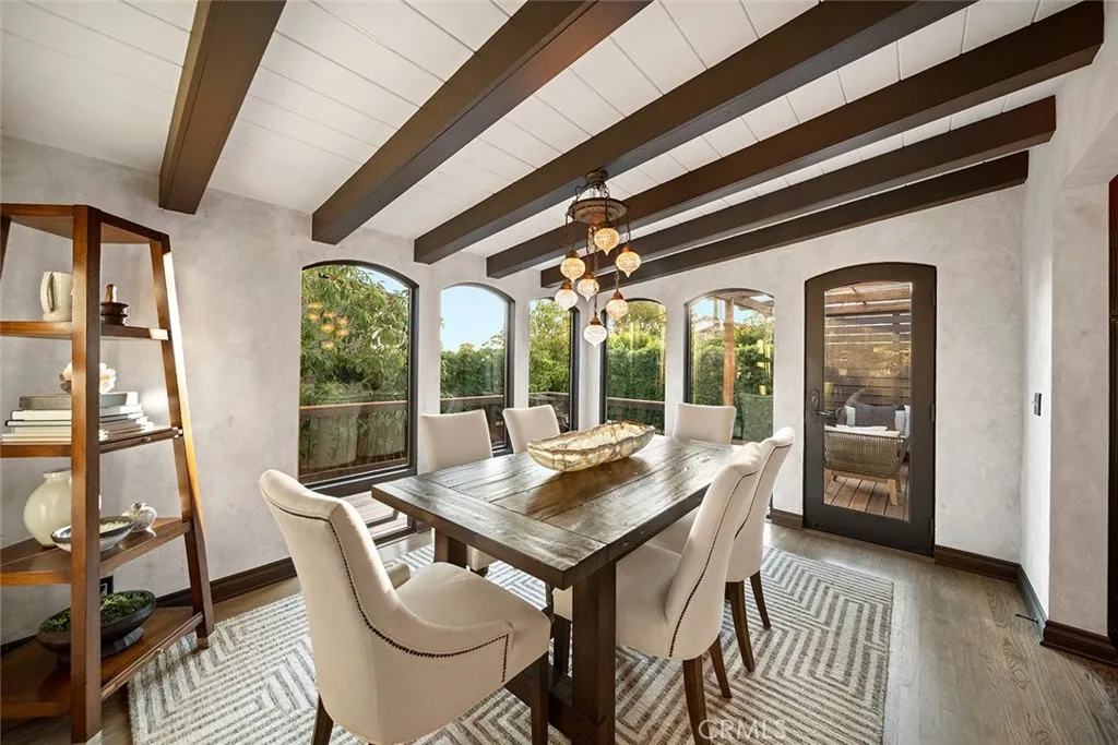 Laguna Beach, California 92651, United States, 3 Bedrooms Bedrooms, ,3 BathroomsBathrooms,Residential,Active,210181