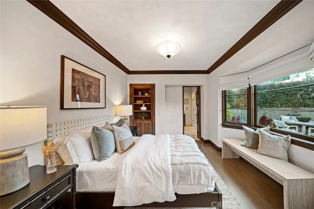 Laguna Beach, California 92651, United States, 3 Bedrooms Bedrooms, ,3 BathroomsBathrooms,Residential,Active,210181