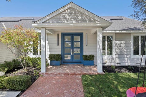 Photo of 2131 Glenkirk Drive, San Jose, CA 95124 (MLS # ML82061324)