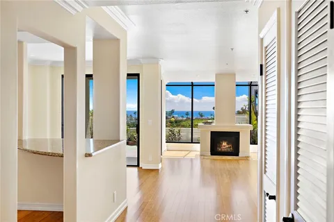 200 Paris Lane Unit 111, Newport Beach, CA 92663 - MLS#: NP25254211