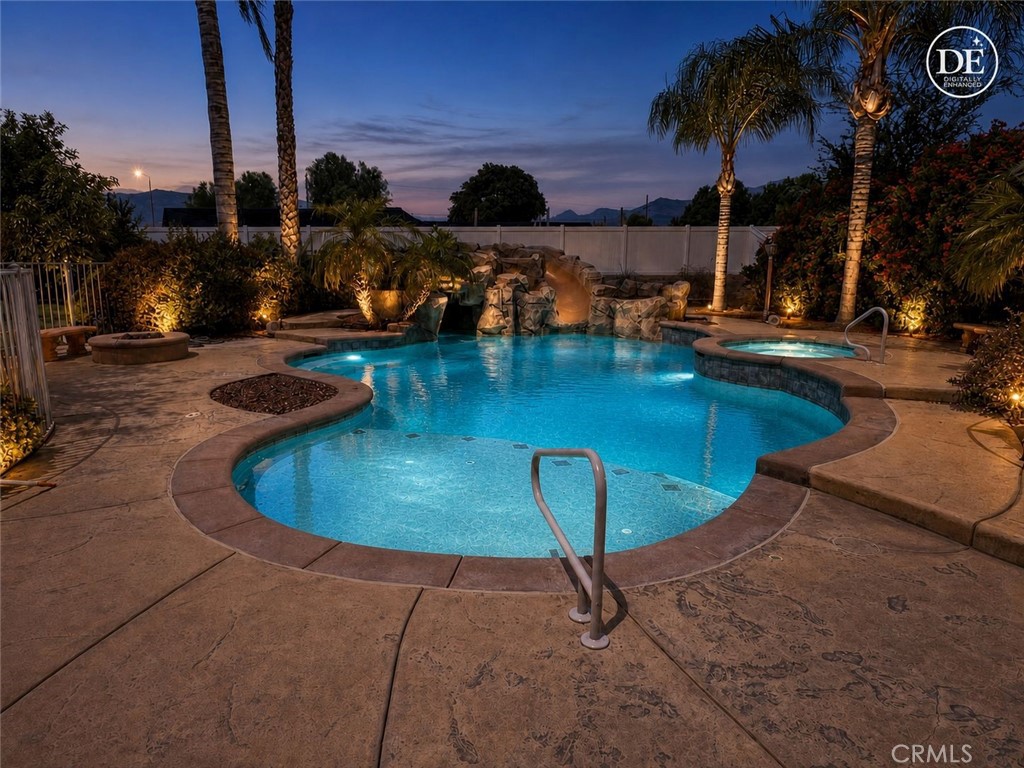 8053 Halbrook