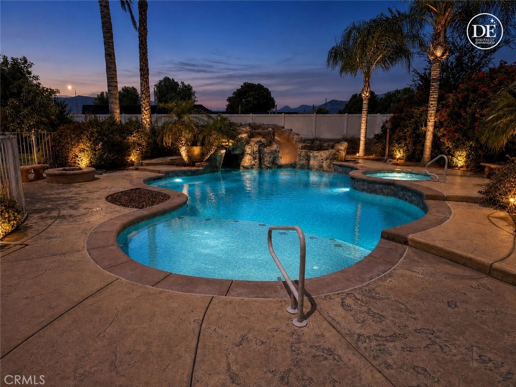 8053 Halbrook