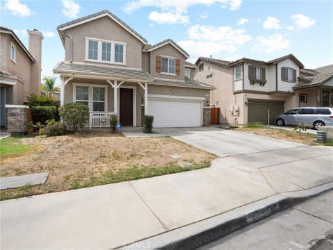 Photo of 3854 Bluff ST, Perris, CA 92571 (MLS # DW26178866)