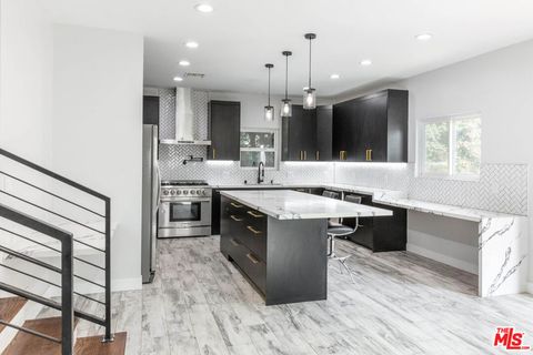Photo of 12422 Idaho Avenue, Los Angeles, CA 90025 (MLS # 26841939)