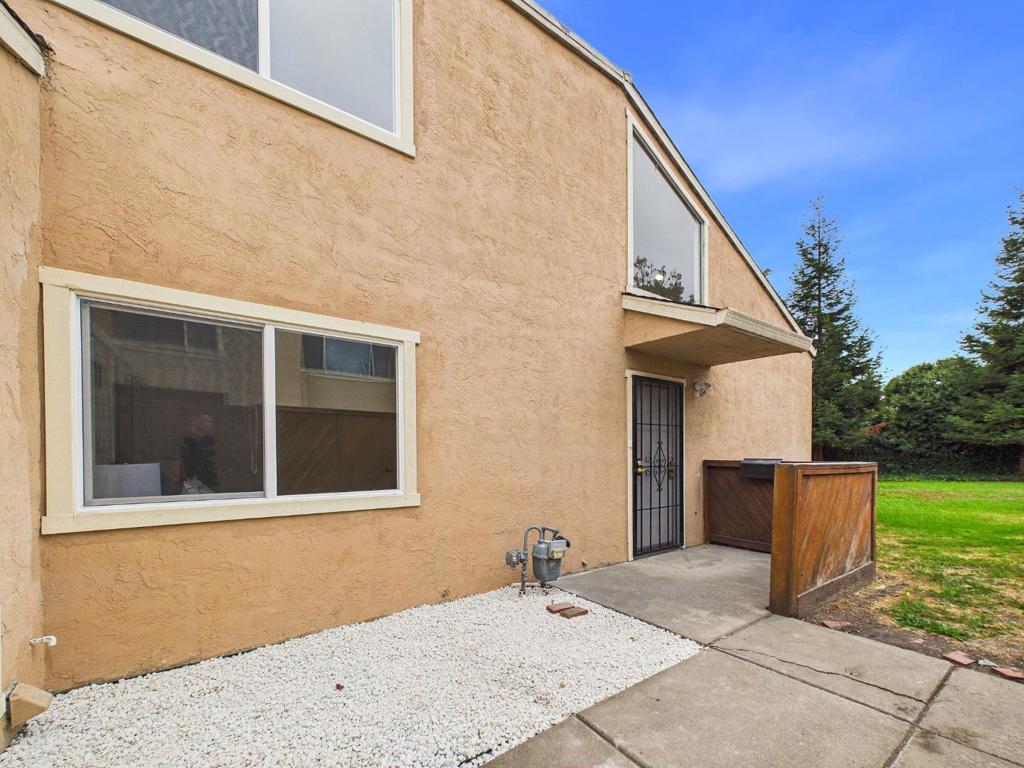 27769 Pistachio Court
