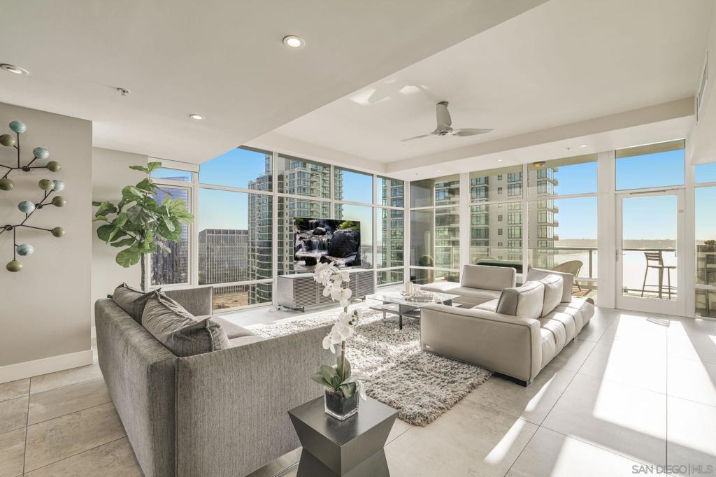 1262 Kettner Blvd 2402