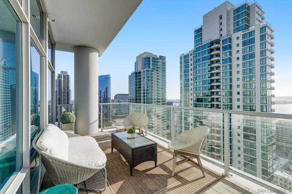 1262 Kettner Blvd 2402