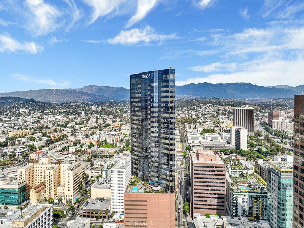 1100 Wilshire BLVD