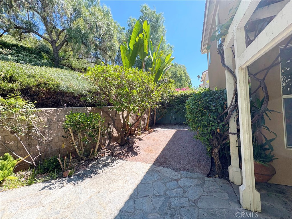 Calabria (CLB) - Residential Lease