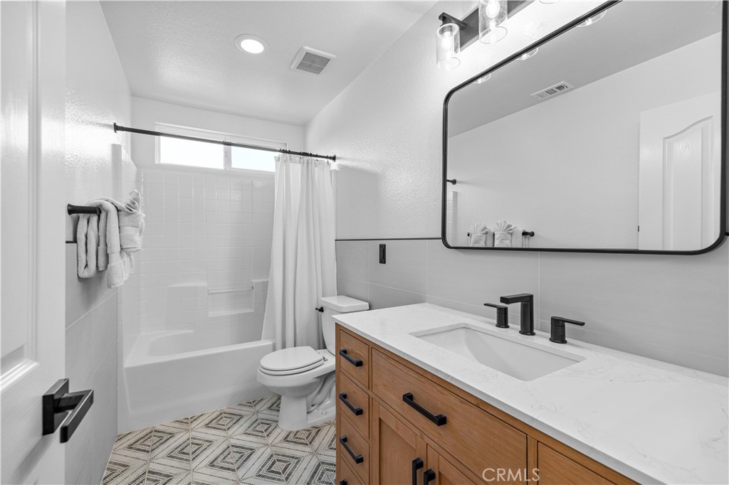 Cambridge Collection (CAMBC) - Residential