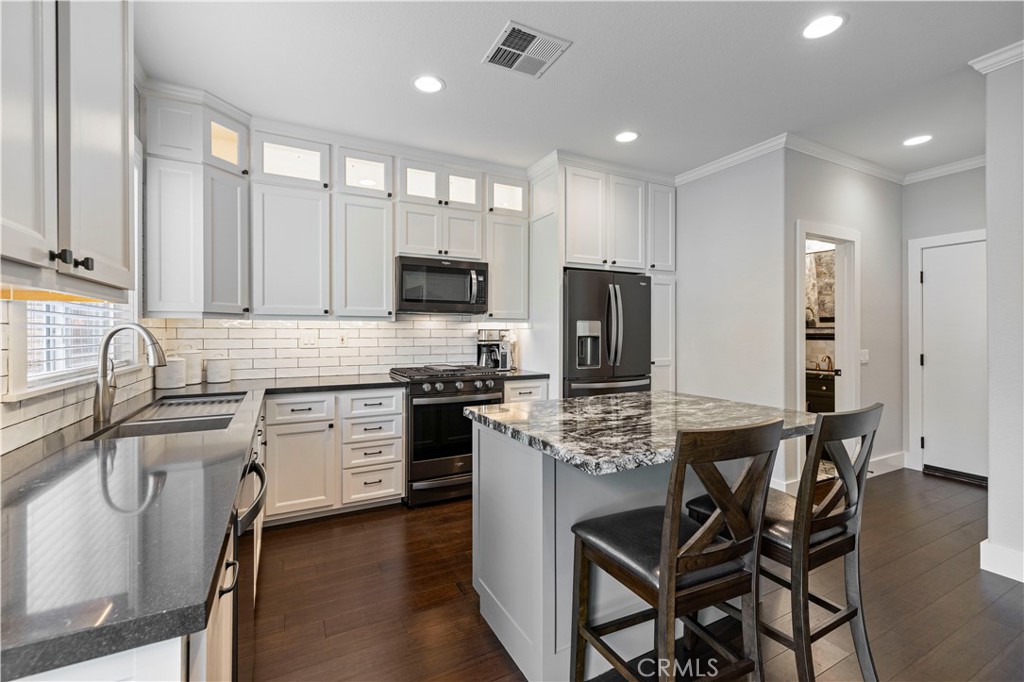 Cambridge Collection (CAMBC) - Residential