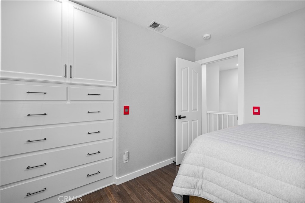 Cambridge Collection (CAMBC) - Residential