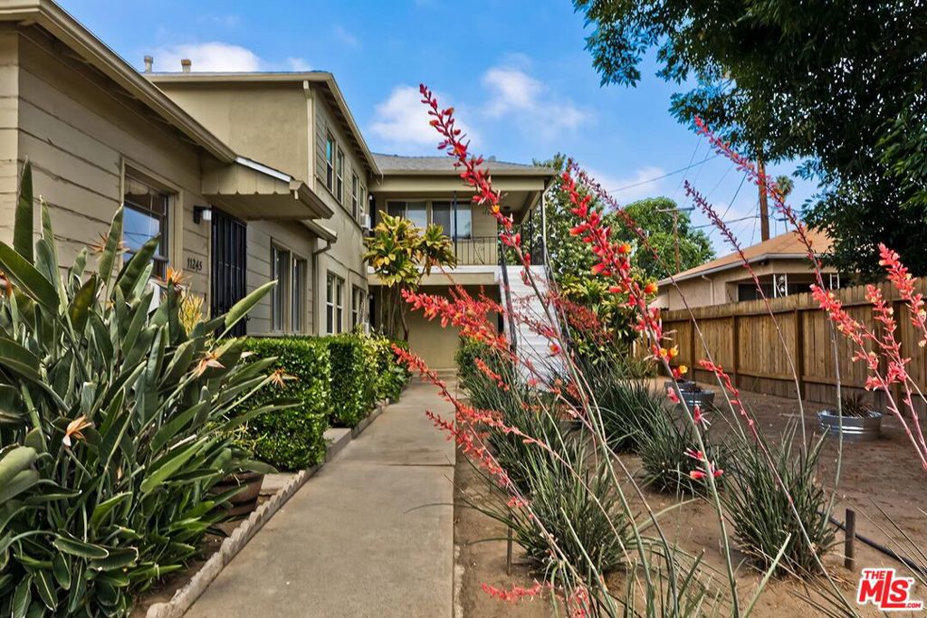 11243 Culver Boulevard
