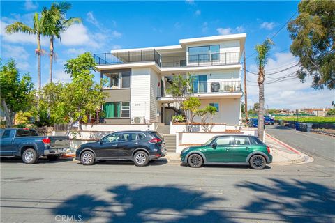 Photo of 2699 E 20th St, Signal Hill, CA 90755 (MLS # PW26011742)