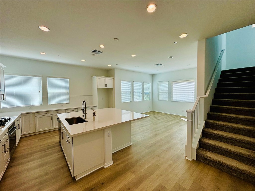 Wisteria (WIST5P) - Residential Lease