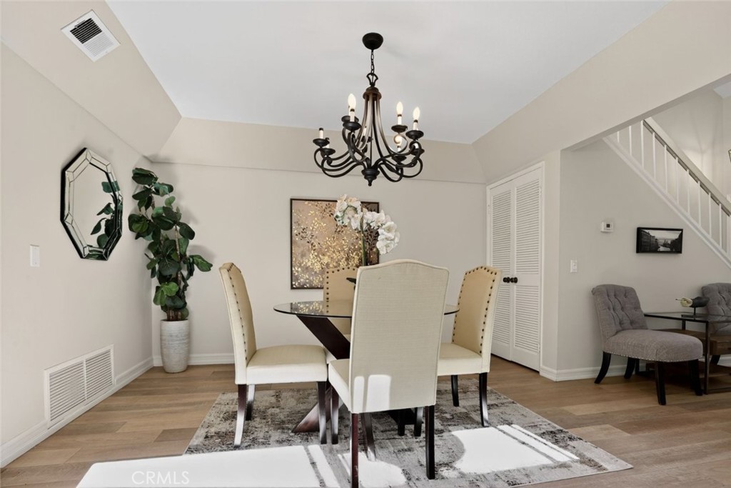 Chateaux (CT) - Residential