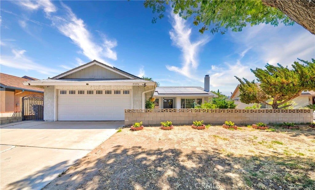 Photo of 43056 Larwood Street, Lancaster, CA 93536 (MLS # AR26135941)