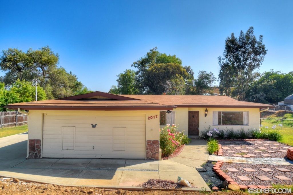 listing image 130728228795218037799