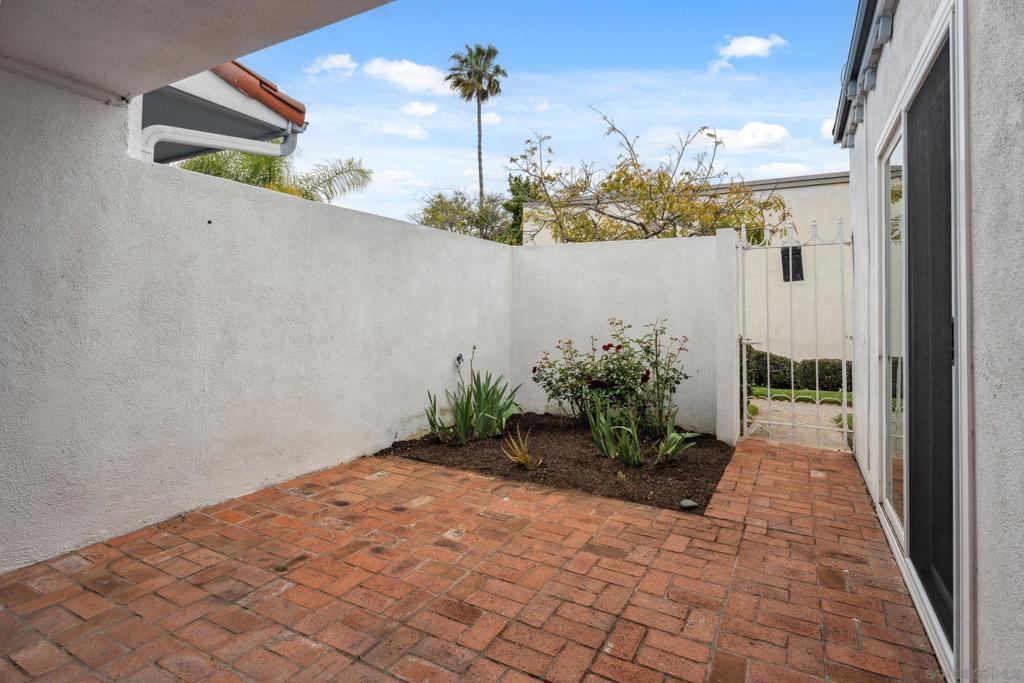 5348 Mount Alifan Dr.