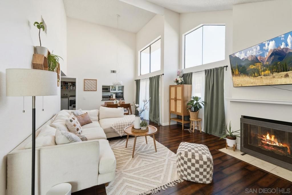 Photo of 895 Connors Ct Ct, Claremont, CA 91711 (MLS # 260009284SD)