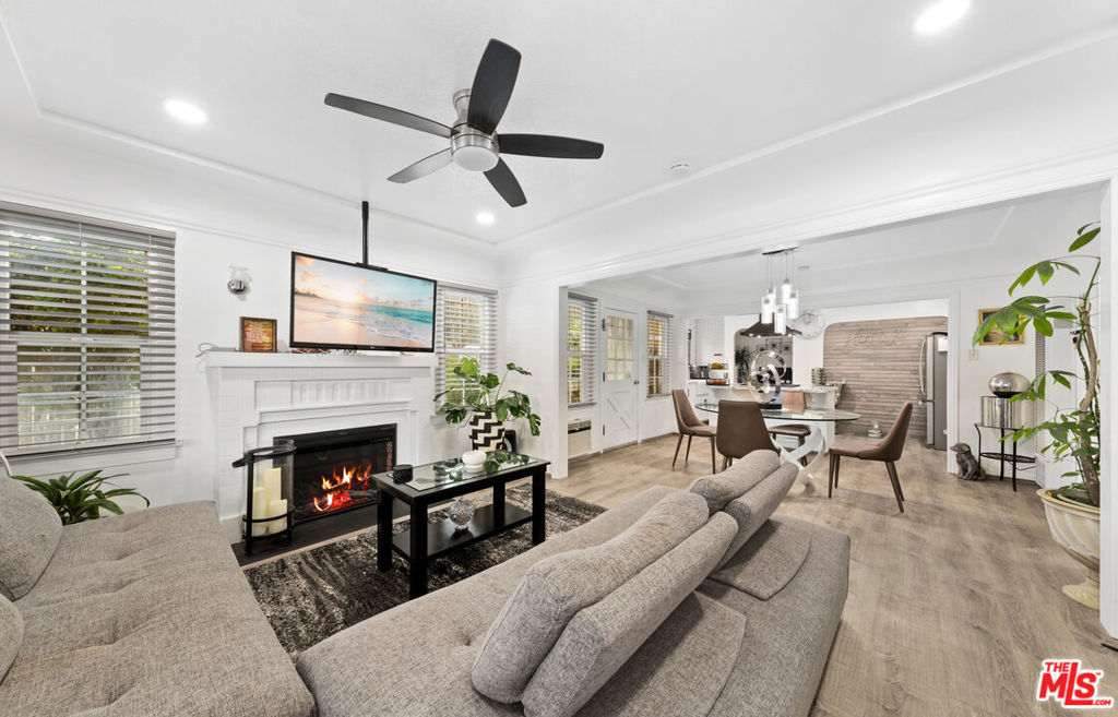 Properties 2 1747 N Avenue 46