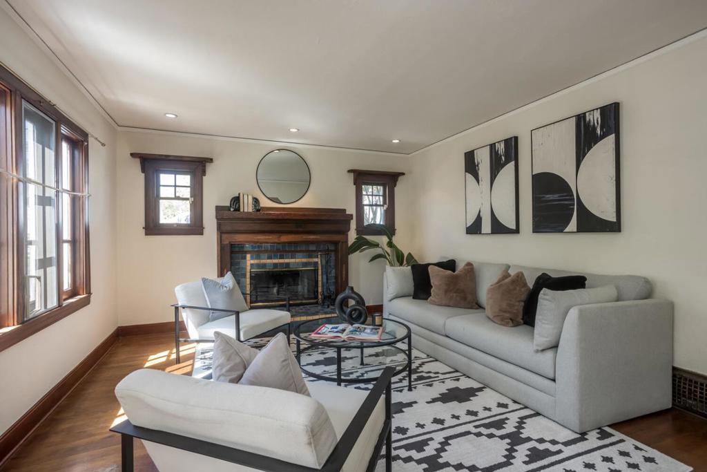 938 Chabrant Way, San Jose CA 95125