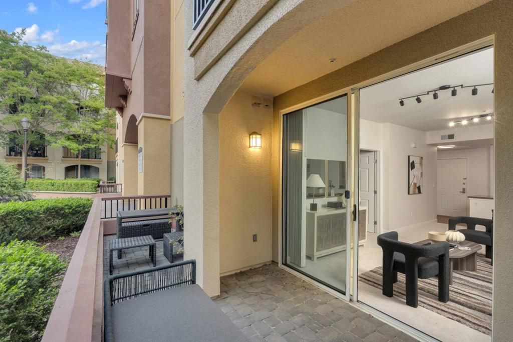 listing image 130723228799578222485