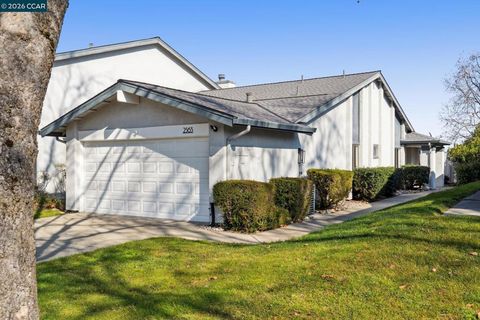 Photo of 2563 Marsh Dr Dr, San Ramon, CA 94583 (MLS # 41122868)