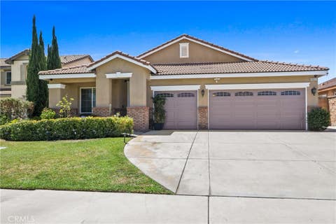Photo of 16521 Pismo Way, Fontana, CA 92336 (MLS # IV26164212)